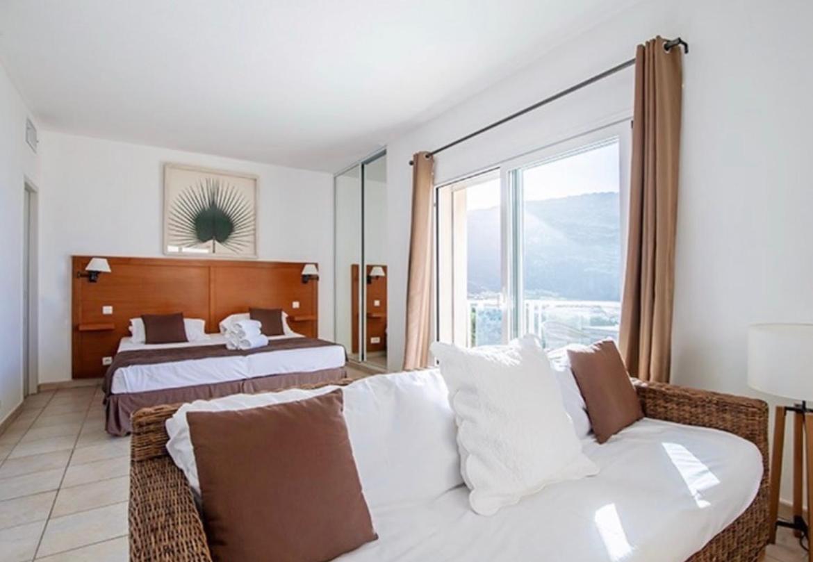 Hotel Lilium Maris Tizzano Eksteriør billede