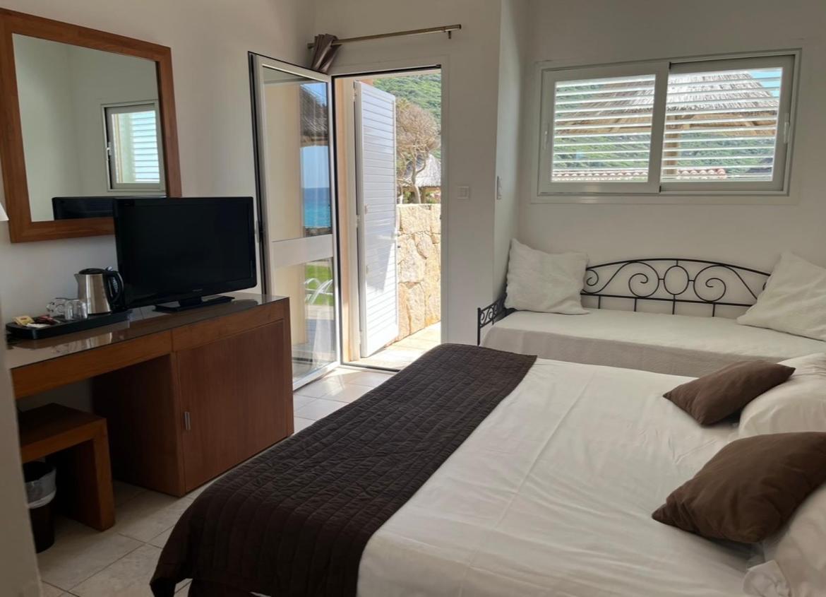 Hotel Lilium Maris Tizzano Eksteriør billede